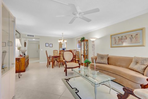 Condominio en venta en Delray Beach, Florida, 2 dormitorios, 96.99 m2 № 1081378 - foto 9