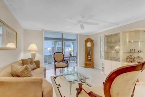 Condominio en venta en Delray Beach, Florida, 2 dormitorios, 96.99 m2 № 1081378 - foto 10