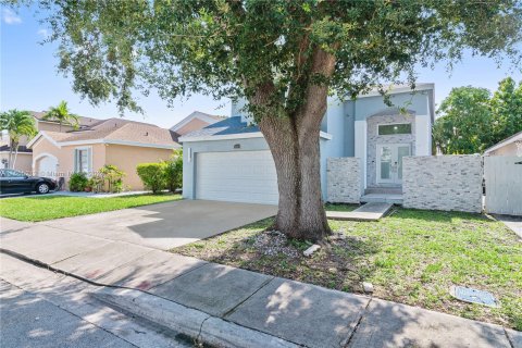 Villa ou maison à louer à Miramar, Floride: 3 chambres, 197.6 m2 № 1364269 - photo 3