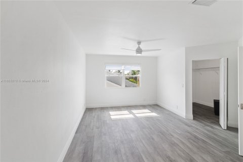 Villa ou maison à louer à Miramar, Floride: 3 chambres, 197.6 m2 № 1364269 - photo 27