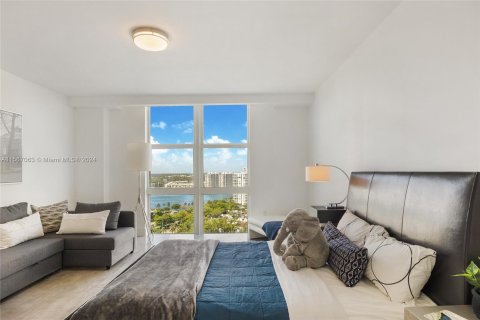 Condo in Aventura, Florida, 3 bedrooms  № 1116087 - photo 19