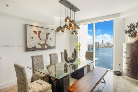 Condo in Aventura, Florida, 3 bedrooms  № 1116087 - photo 6