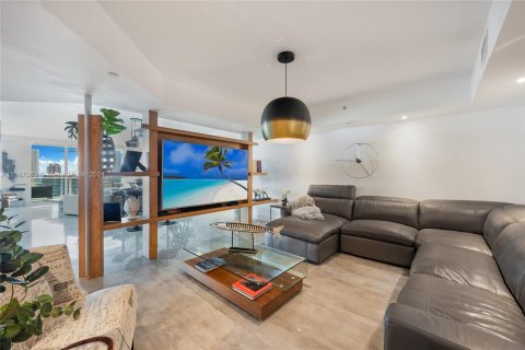 Condo in Aventura, Florida, 3 bedrooms  № 1116087 - photo 12