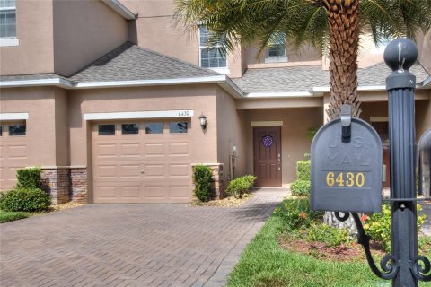 Townhouse in Lakeland, Florida 2 bedrooms, 121.79 sq.m. № 1308066 - photo 2