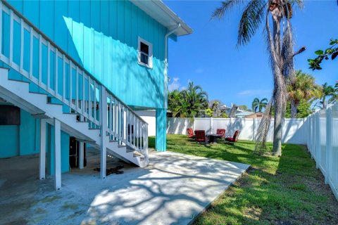 Casa en venta en Indian Rocks Beach, Florida, 3 dormitorios, 160.16 m2 № 1405660 - foto 8