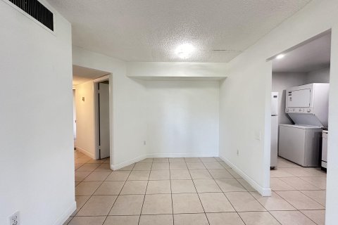 Condominio en venta en Tamarac, Florida, 2 dormitorios, 88.26 m2 № 1102008 - foto 16