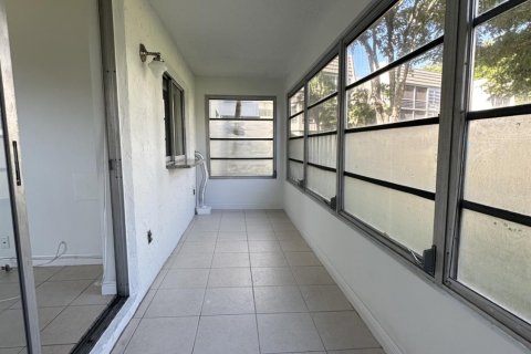 Condominio en venta en Tamarac, Florida, 2 dormitorios, 88.26 m2 № 1102008 - foto 4