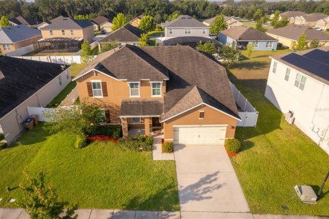 Casa en venta en Kissimmee, Florida, 5 dormitorios, 267.84 m2 № 1257723 - foto 3