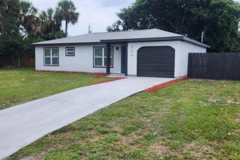 Villa ou maison à vendre à Cocoa, Floride: 3 chambres, 84.73 m2 № 1363192 - photo 3