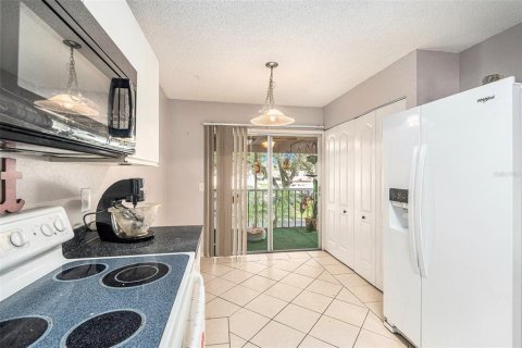 Copropriété à vendre à New Port Richey, Floride: 2 chambres, 95.22 m2 № 1298923 - photo 10