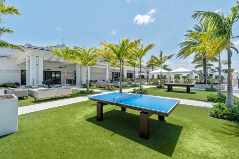 Casa en venta en Palm Beach Gardens, Florida, 2 dormitorios, 211.17 m2 № 1207434 - foto 9