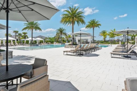 Villa ou maison à vendre à Palm Beach Gardens, Floride: 2 chambres, 211.17 m2 № 1207434 - photo 14