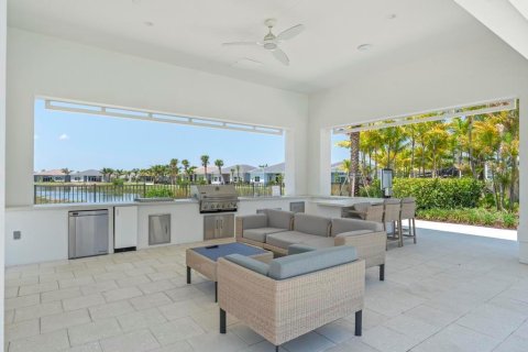 Villa ou maison à vendre à Palm Beach Gardens, Floride: 2 chambres, 211.17 m2 № 1207434 - photo 17