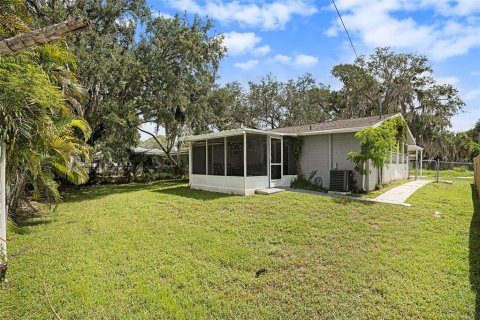 Villa ou maison à vendre à New Port Richey, Floride: 2 chambres, 90.12 m2 № 1311914 - photo 18