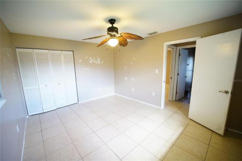 House in Port Charlotte, Florida 3 bedrooms, 163.88 sq.m. № 1416408 - photo 30