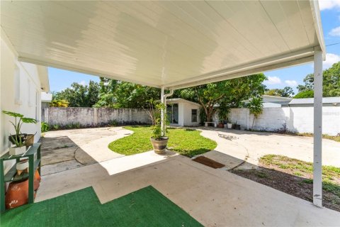 Villa ou maison à vendre à Tampa, Floride: 3 chambres, 114.08 m2 № 1363832 - photo 26