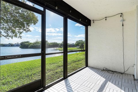 Condo in Oakland Park, Florida, 2 bedrooms  № 936806 - photo 5