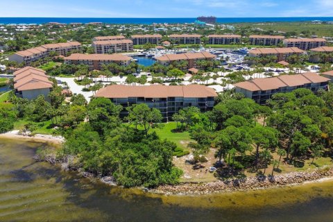 Condo in Jupiter, Florida, 2 bedrooms  № 1188679 - photo 24