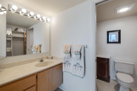 Condo in Jupiter, Florida, 2 bedrooms  № 1188679 - photo 15