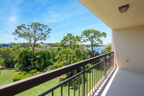 Condo in Jupiter, Florida, 2 bedrooms  № 1188679 - photo 8