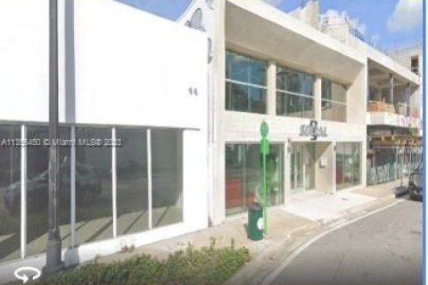 Propiedad comercial en venta en Miami, Florida № 363164 - foto 1