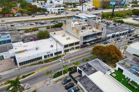 Propiedad comercial en venta en Miami, Florida № 363164 - foto 16