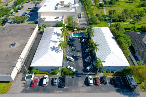 Condo in Fort Lauderdale, Florida, 3 bedrooms  № 1151809 - photo 16