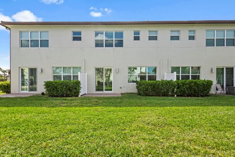 Adosado en venta en Lake Worth, Florida, 3 dormitorios, 153.47 m2 № 1151731 - foto 1