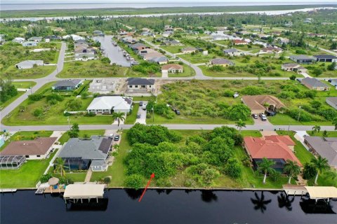 Terreno en venta en Port Charlotte, Florida № 1317667 - foto 11