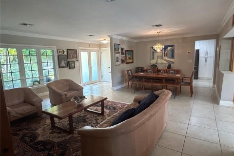 Casa en venta en Miami, Florida, 4 dormitorios, 249.91 m2 № 1271577 - foto 10