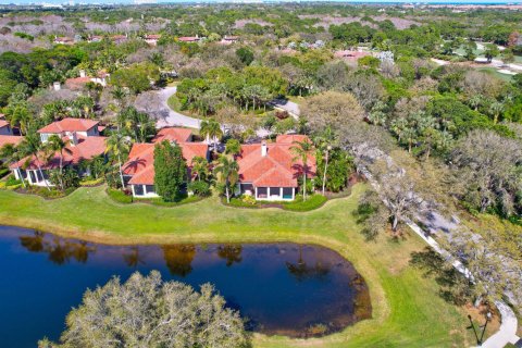 Villa ou maison à vendre à Jupiter, Floride: 2 chambres, 184.88 m2 № 1159892 - photo 23