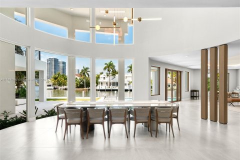 Villa ou maison à vendre à Golden Beach, Floride: 6 chambres, 586.49 m2 № 1116089 - photo 10