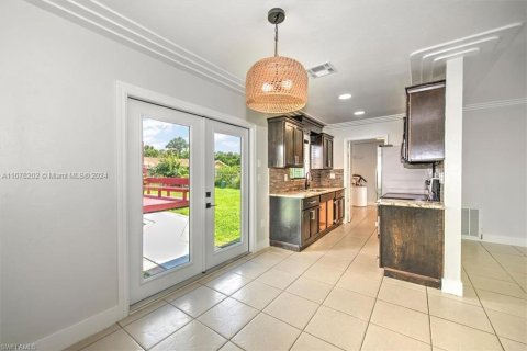 Villa ou maison à vendre à LaBelle, Floride: 2 chambres, 85.84 m2 № 1404577 - photo 9