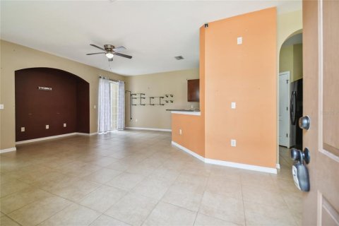 Touwnhouse à vendre à Plant City, Floride: 3 chambres, 167.69 m2 № 1363937 - photo 9