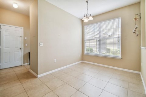 Townhouse in Plant City, Florida 3 bedrooms, 167.69 sq.m. № 1363937 - photo 19