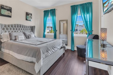 Adosado en venta en Fort Lauderdale, Florida, 3 dormitorios, 224.82 m2 № 789277 - foto 17