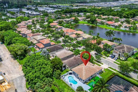 Villa ou maison à vendre à Pembroke Pines, Floride: 3 chambres, 176.51 m2 № 1290970 - photo 6