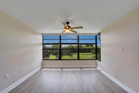 Copropriété à vendre à Davie, Floride: 2 chambres, 128.67 m2 № 1290917 - photo 12