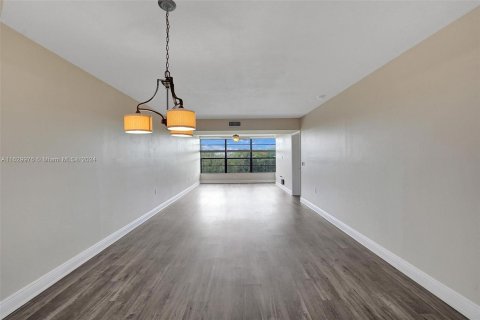 Copropriété à vendre à Davie, Floride: 2 chambres, 128.67 m2 № 1290917 - photo 4