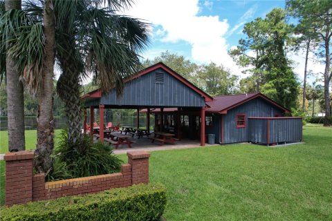 House in Chiefland, Florida 4 bedrooms № 1379568 - photo 6