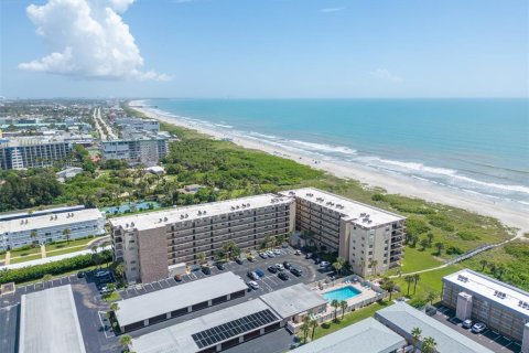 Copropriété à vendre à Cocoa Beach, Floride: 3 chambres, 138.89 m2 № 1379908 - photo 23