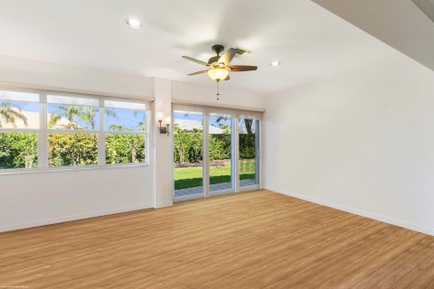 Villa ou maison à vendre à Hobe Sound, Floride: 3 chambres, 207.08 m2 № 1154539 - photo 30
