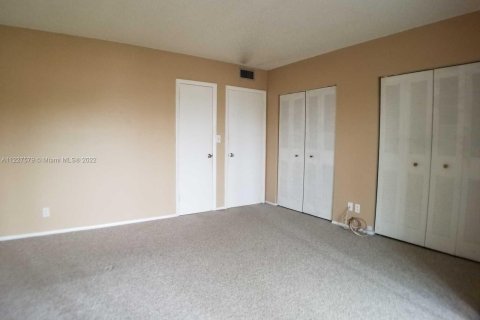 Condominio en venta en Lake Worth, Florida, 1 dormitorio, 50.17 m2 № 13160 - foto 21