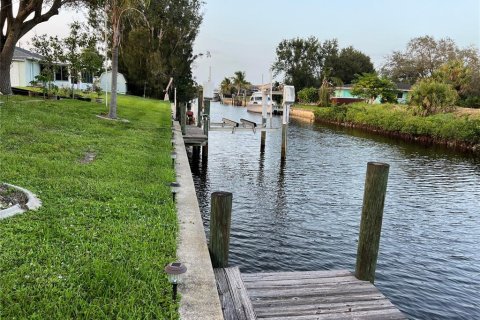 Land in Punta Gorda, Florida № 749298 - photo 4