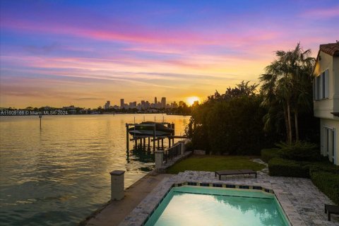 Terrain à vendre à Miami Beach, Floride № 942788 - photo 15