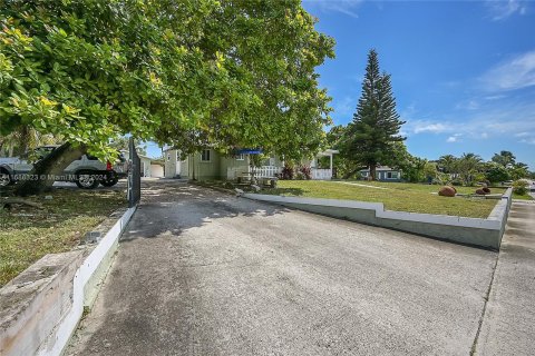 Villa ou maison à vendre à Lake Worth, Floride: 3 chambres, 136.38 m2 № 1423689 - photo 7