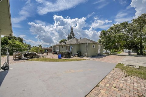 Villa ou maison à vendre à Lake Worth, Floride: 3 chambres, 136.38 m2 № 1423689 - photo 14