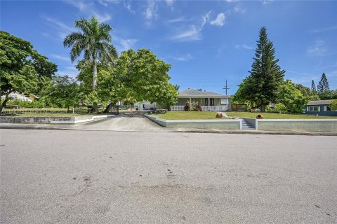 Villa ou maison à vendre à Lake Worth, Floride: 3 chambres, 136.38 m2 № 1423689 - photo 1