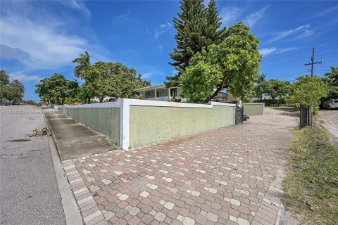 Villa ou maison à vendre à Lake Worth, Floride: 3 chambres, 136.38 m2 № 1423689 - photo 9