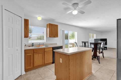 Casa en venta en Kissimmee, Florida, 3 dormitorios, 224.45 m2 № 1313670 - foto 9